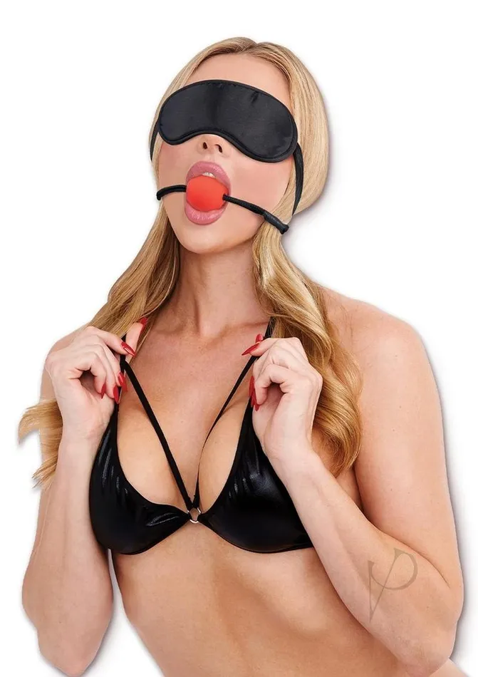 Couples Whipsmart Japanese Bondage Rope Set with Ball Gag Cuffs and Mask 4 Piece Black Whipsmart Couples Whipsmart Japanese Bondage Rope Set with Ball Gag Cuffs and Mask 4 Piece Black Whipsmart