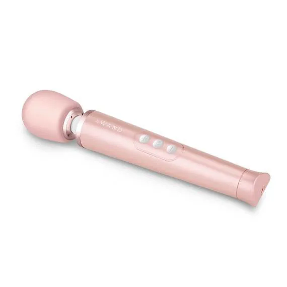 Vibrators Le Wand Petite Gold Travel Rechargeable Wand Le Wand
