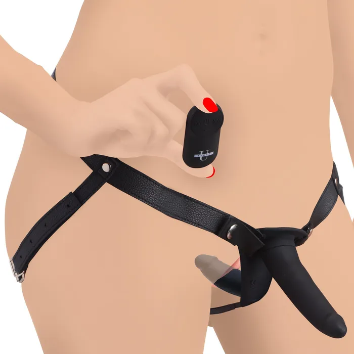 XR Brands Female Sex Toys 28X Power Pegger Beginner Vibrating Double Dildo with Harness and Remote XR Brands Female Sex Toys 28X Power Pegger Beginner Vibrating Double Dildo with Harness and Remote